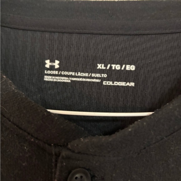 Under Armour XL ColdGear Black Long Sleeve Henley Performance Shirt - Picture 3 of 4